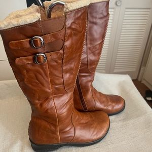 Keen leather zipper boots like new